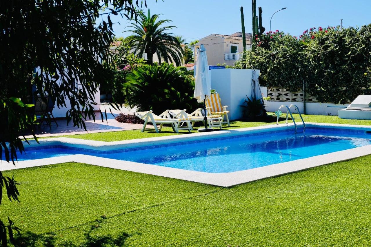Chalet La Marina Dénia Eksteriør billede