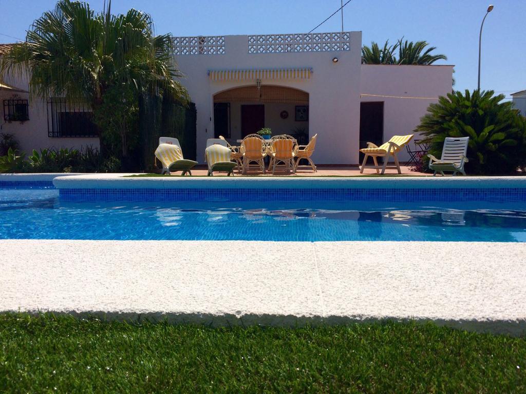 Chalet La Marina Dénia Eksteriør billede